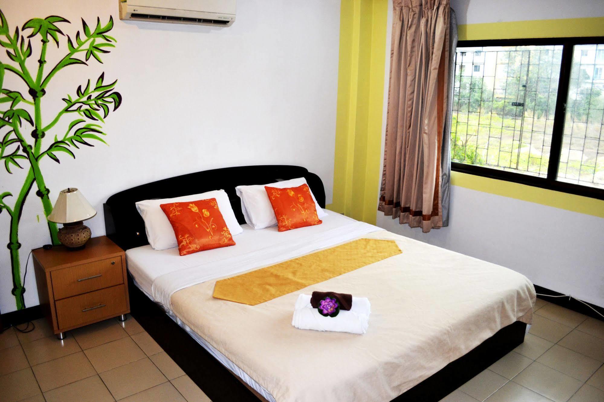 Welcome Marina Jomtien Beach Esterno foto